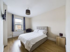 Bedroom- click for photo gallery